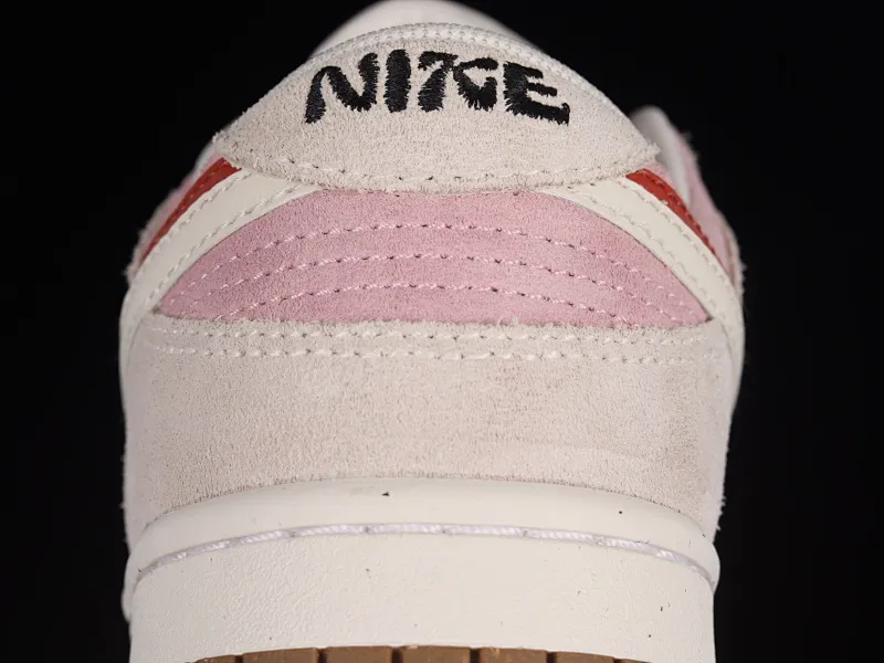 All categories Nk SB Dunk series Nk SB Dunk Low low-top sneakers Nk SB Dunk Low "85" red and white double hook SB low-top sports and leisure sneakers DO9457-100